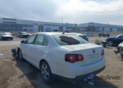 2009 Volkswagen Jetta Se/Sel из США, поврежденный, VIN 3VWRM71K19M077813